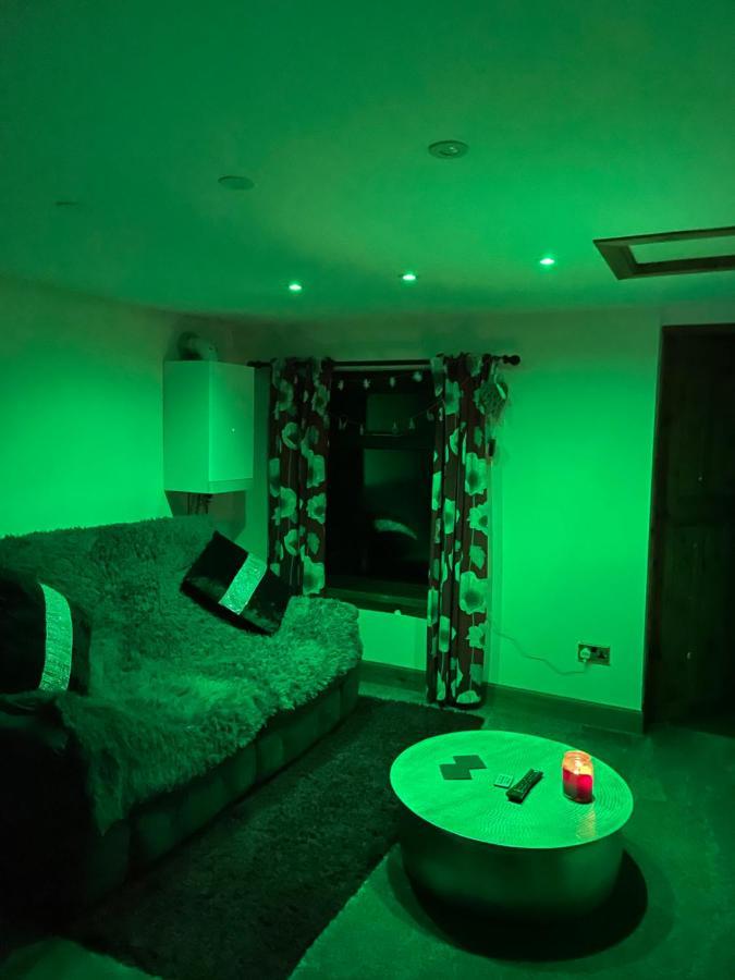Bankhead Accommodation With Hot Tub In Aberdeenshire Gamrie Εξωτερικό φωτογραφία
